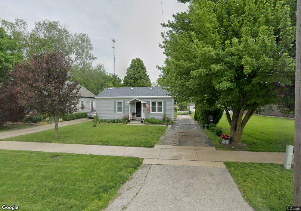 2708 Marshall Ave, Mattoon, IL 61938 - photo 1