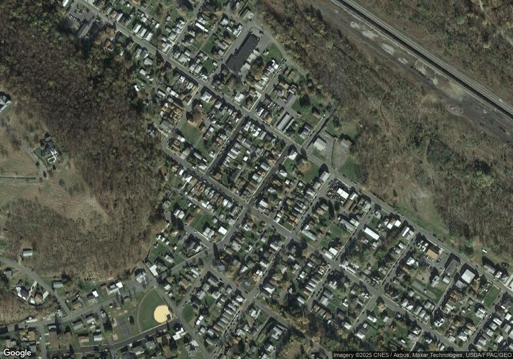 46 S E St, Keyser, WV 26726 - photo 1