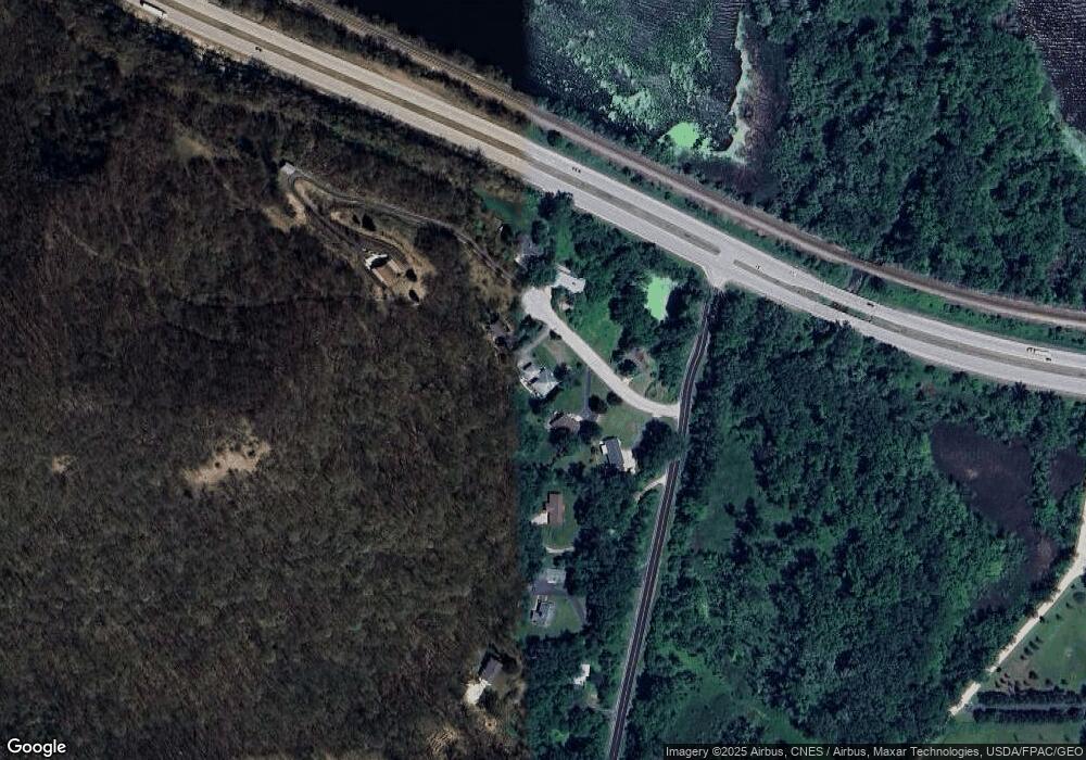 39083 Karen Ct, Winona, MN 55987 - photo 1