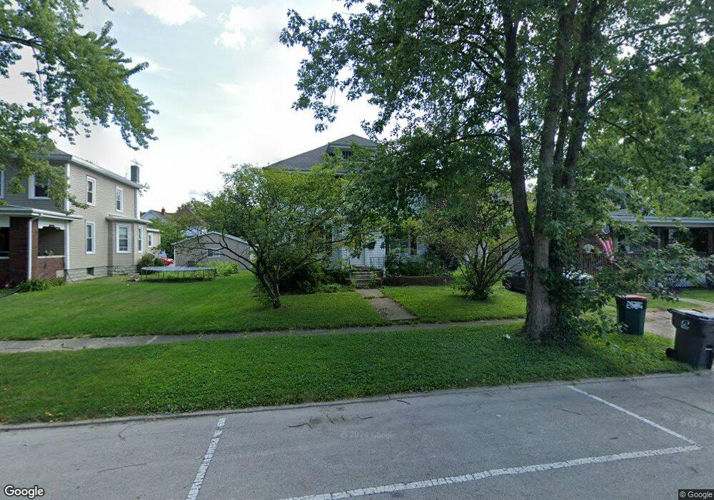 211 E Daggy St, Tuscola, IL 61953 - photo 1