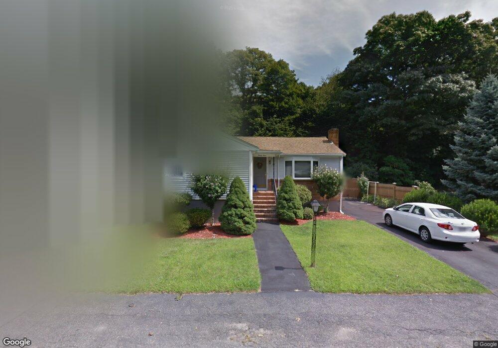 33 Hesper St, Saugus, MA 01906 - photo 1