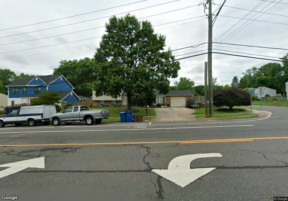 9200 Burke Rd, Burke, VA 22015 - photo 1