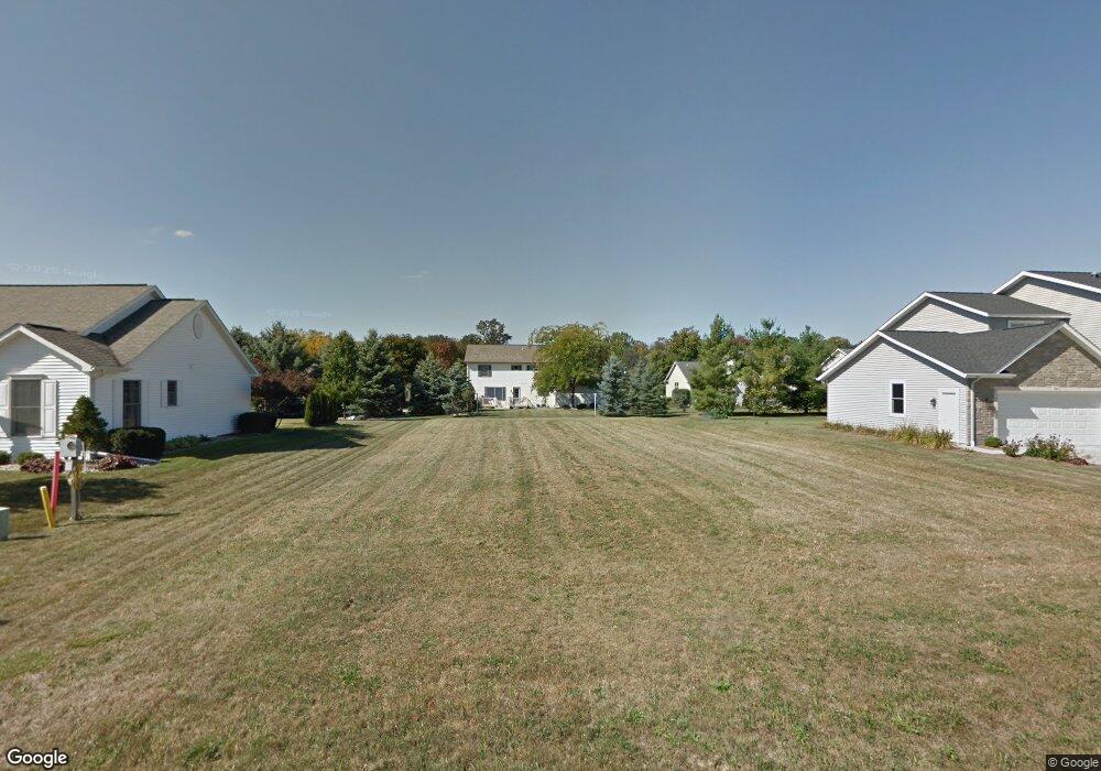 378 Stroebel Dr, Frankenmuth, MI 48734 - photo 1