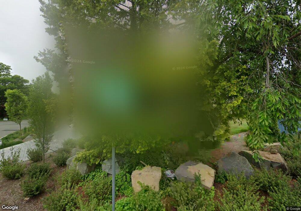 201 Lyncrest Rd, Englewood Cliffs, NJ 07632 - photo 1