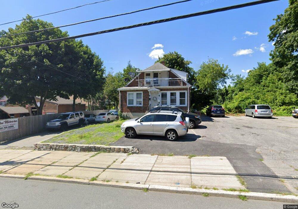 755 Cumberland Hill Rd, Woonsocket, RI 02895 - photo 1