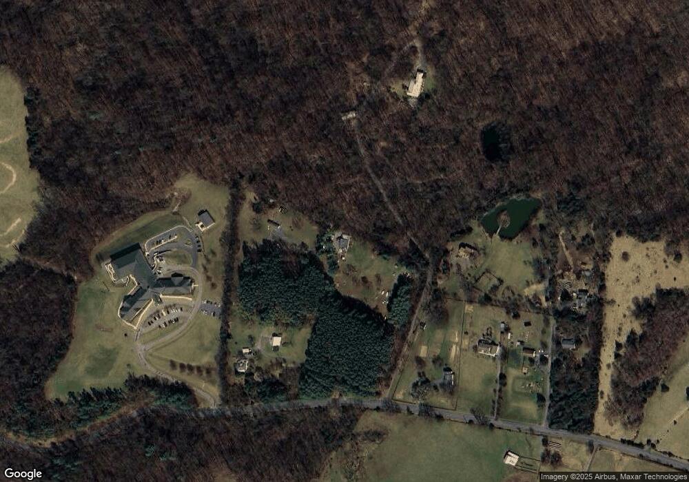 141 Flint Run Ln, Bentonville, VA 22610 - photo 1