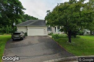486 Harbor Ct, Saint Paul, MN 55126