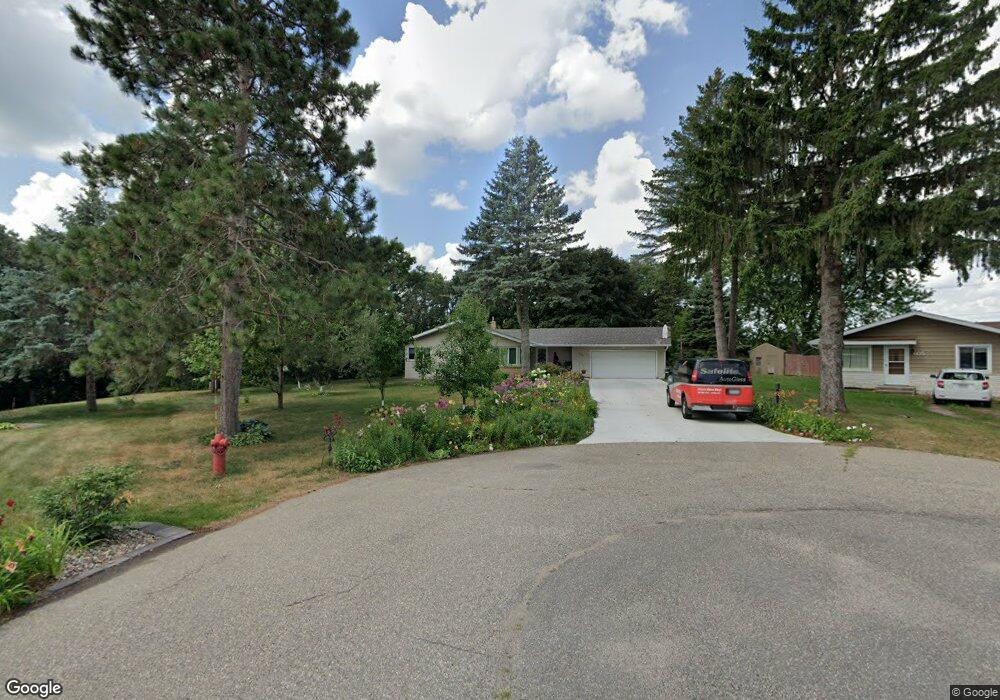 595 Prospect Ct NE, Saint Cloud, MN 56304 - photo 1