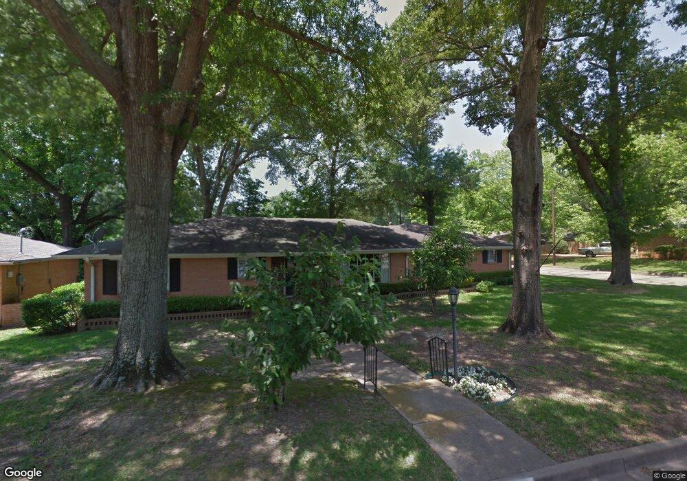 2401 Pollard Dr, Tyler, TX 75701 - photo 1