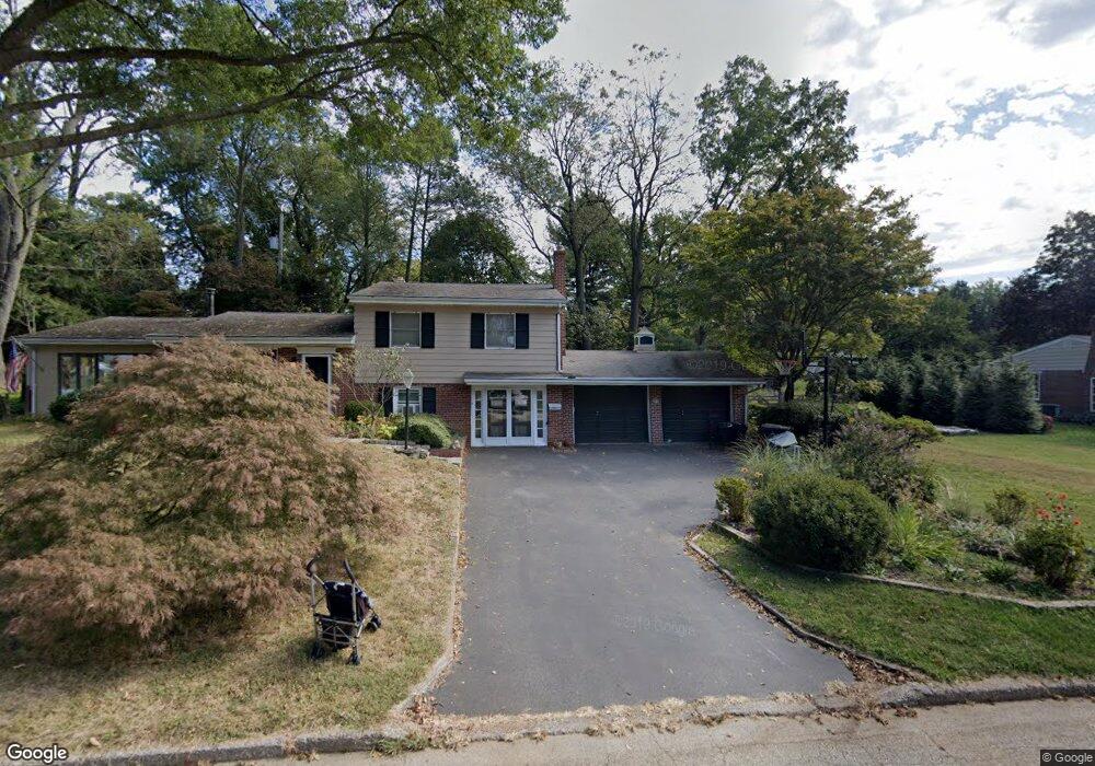 17 E Golf Club Ln, Paoli, PA 19301 - photo 1