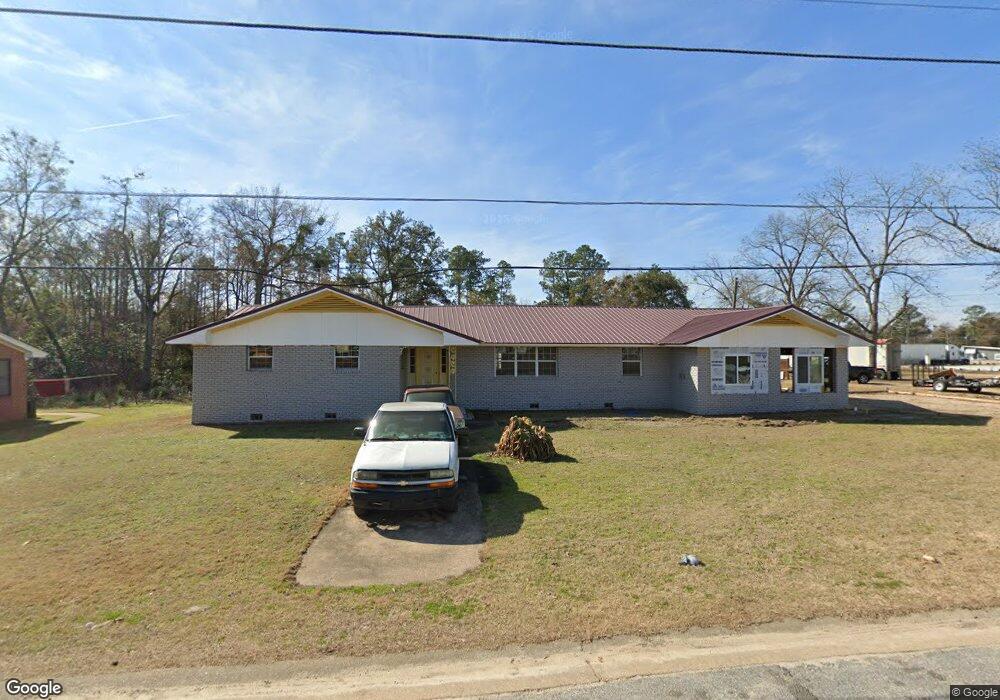 307 E Dancer St, Colquitt, GA 39837 - photo 1