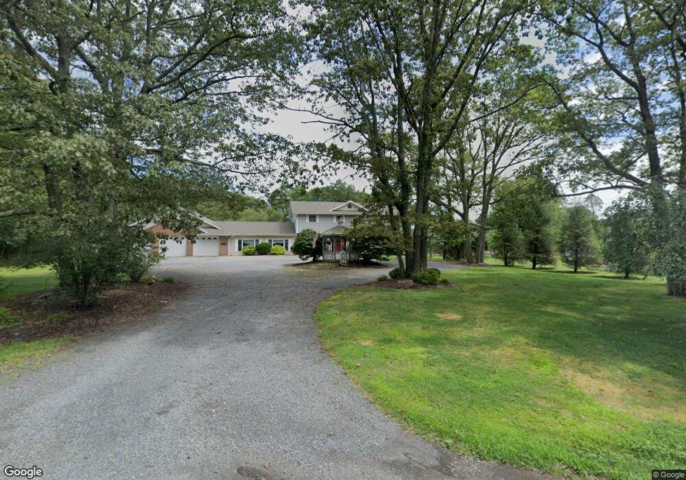 1034 Alliance Dr, Hazleton, PA 18202 - photo 1