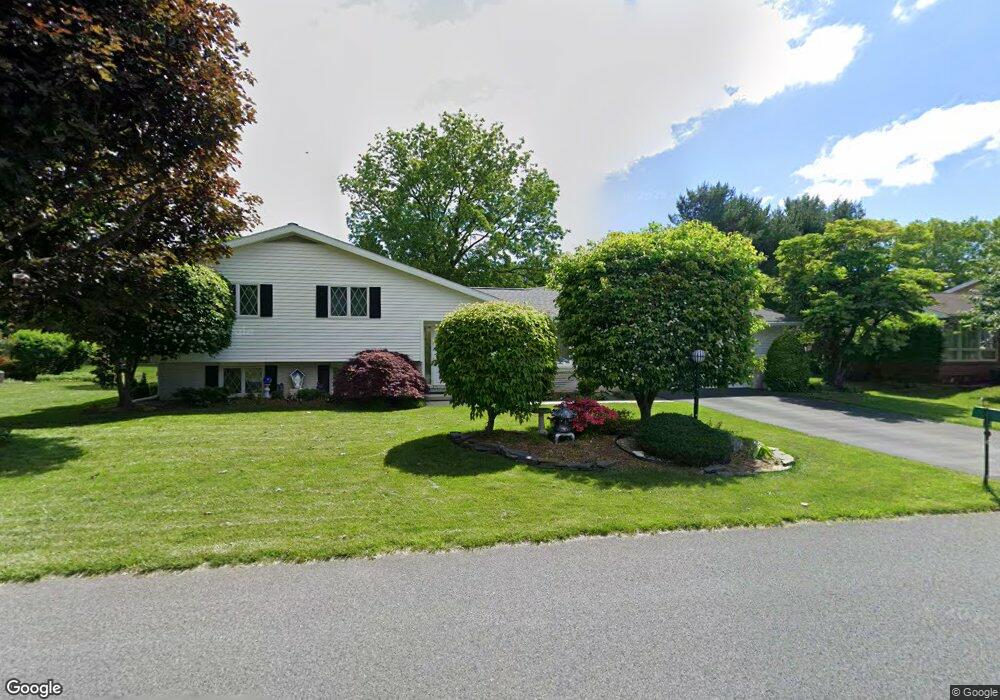 6019 Fairway Ln, Allentown, PA 18106 - photo 1