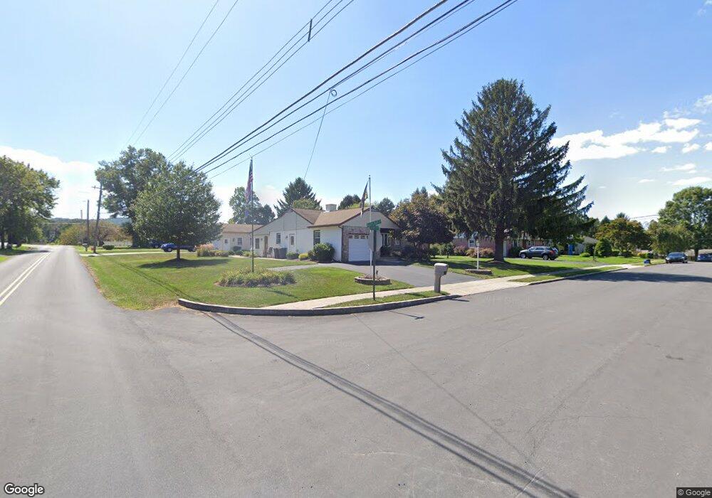 6 King St, Douglassville, PA 19518 - photo 1