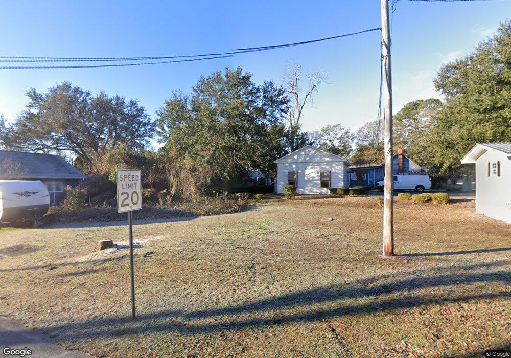 413 Blossom St, Conway, SC 29526 - photo 1