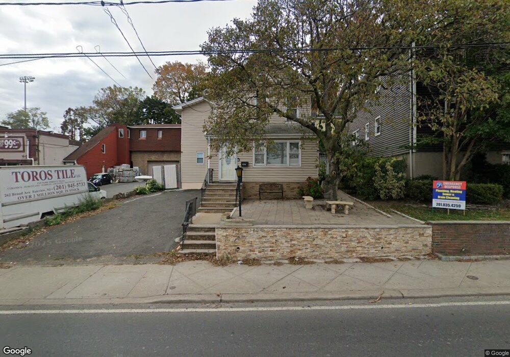 254 Broad Ave, Fairview, NJ 07022 - photo 1