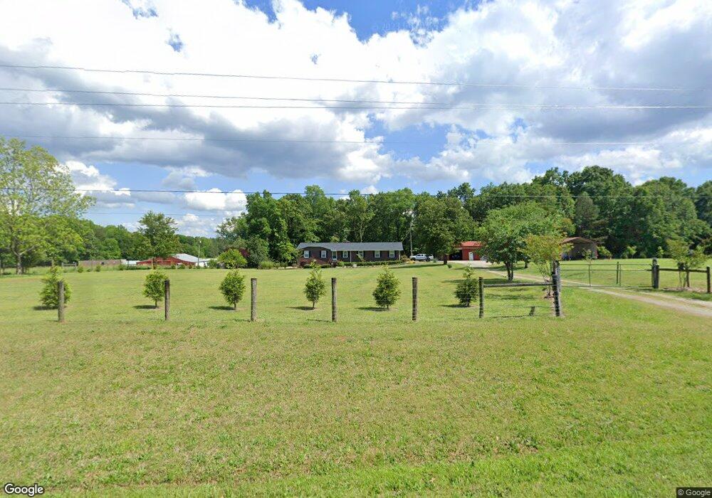 2270 Nickville Rd NW, Dewy Rose, GA 30634 - photo 1