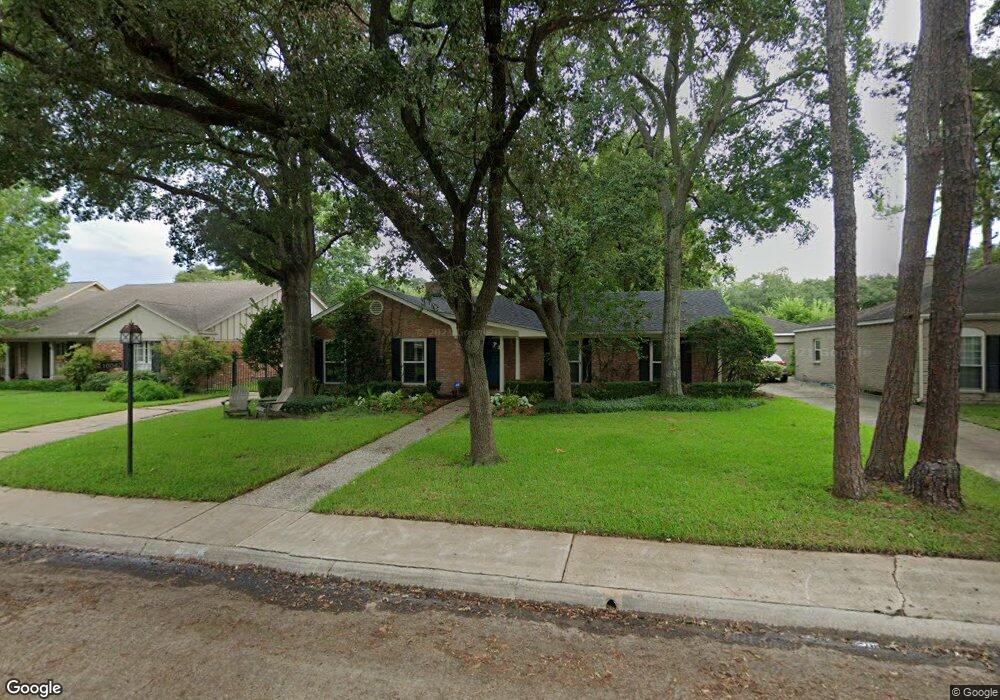 10042 Ella Lee Ln, Houston, TX 77042 - photo 1