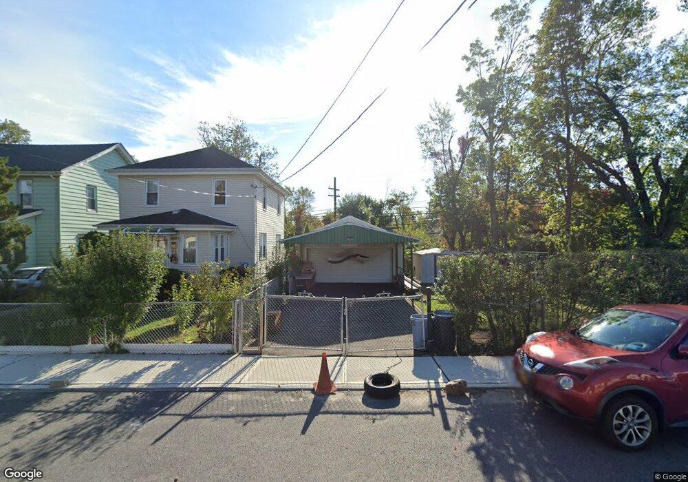 9457 199th St, Hollis, NY 11423 - photo 1