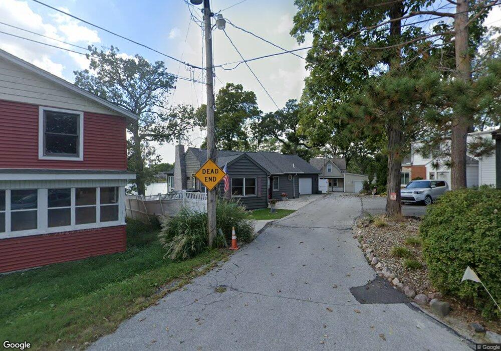 417 Lakeview Ct, Lowell, IN 46356 - photo 1