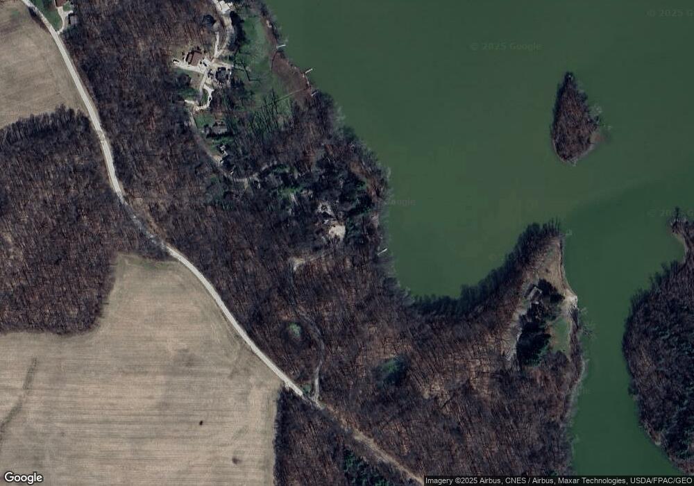 561 W Shore Dr, Lucas, OH 44843 - photo 1