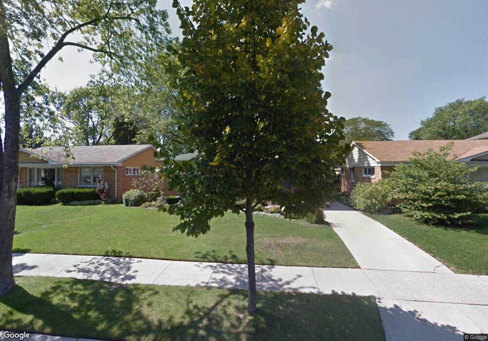 714 S Hawthorne Ave, Elmhurst, IL 60126 - photo 1