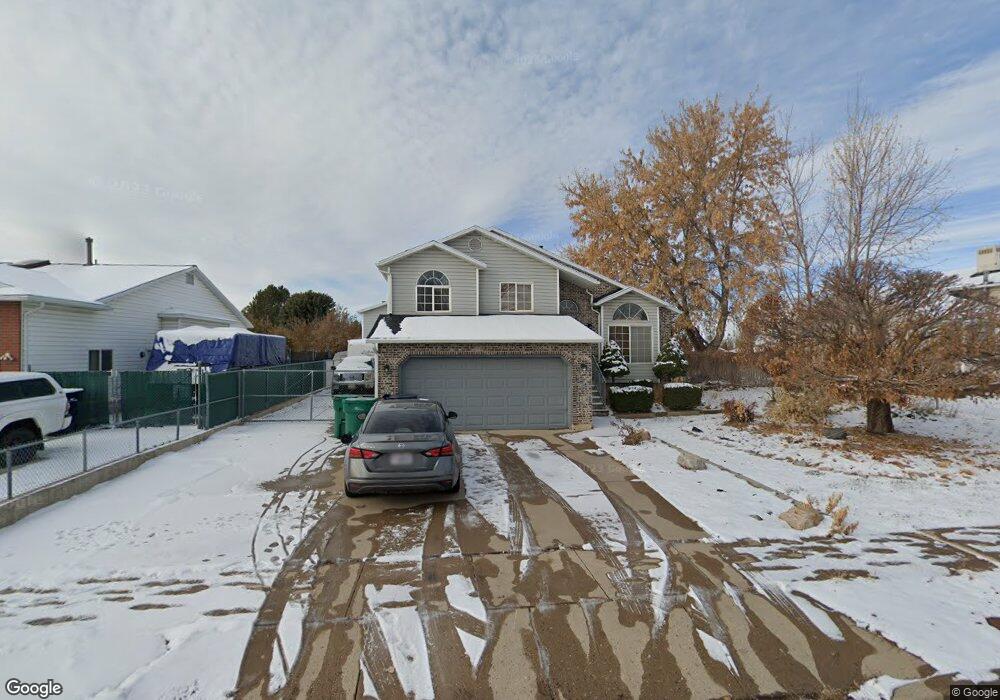 5271 S 3400 W, Roy, UT 84067 - photo 1