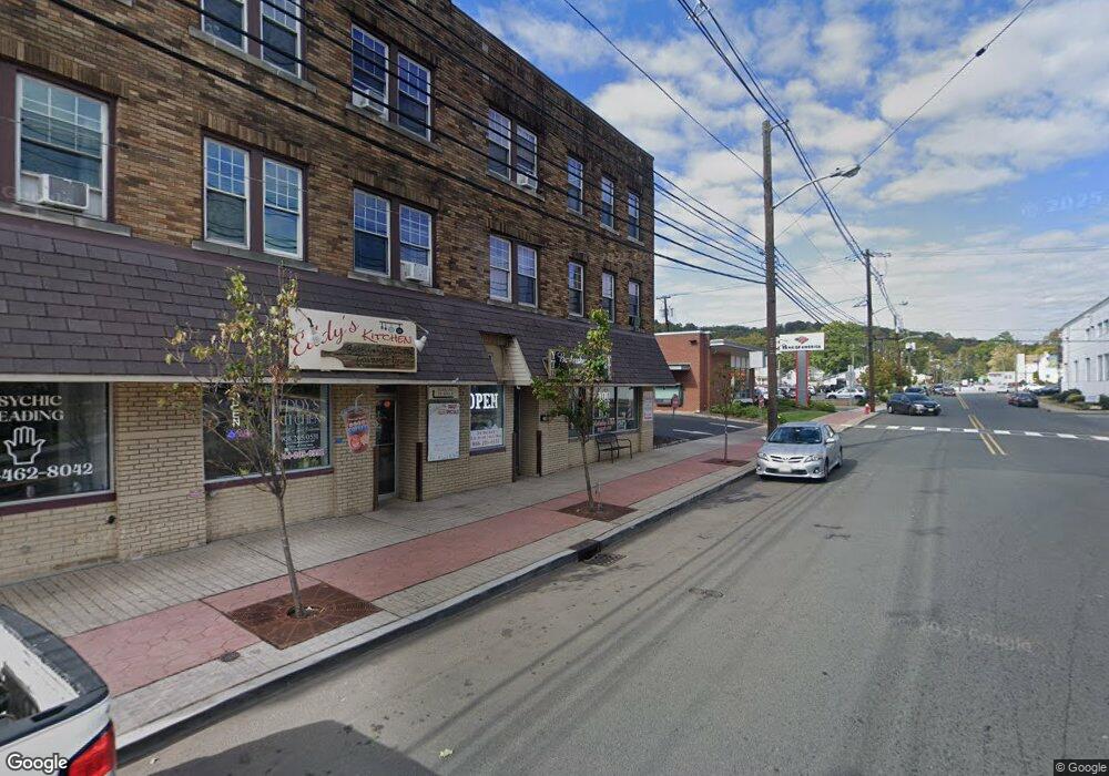 527 Somerset St, North Plainfield, NJ 07060 - photo 1