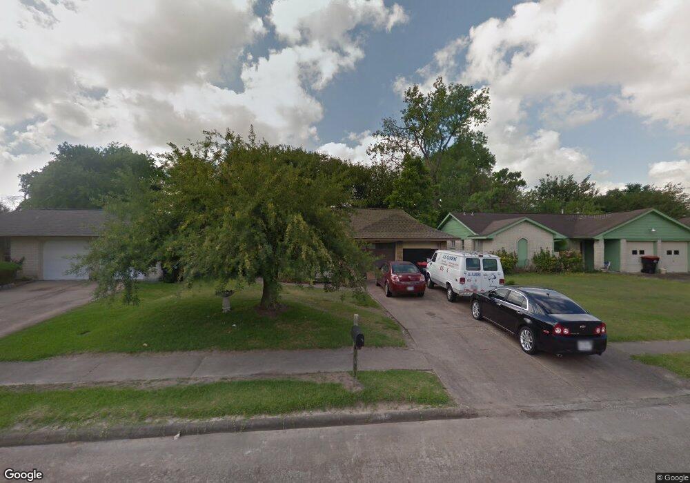 1023 Fallbrook Dr, Houston, TX 77038 - photo 1