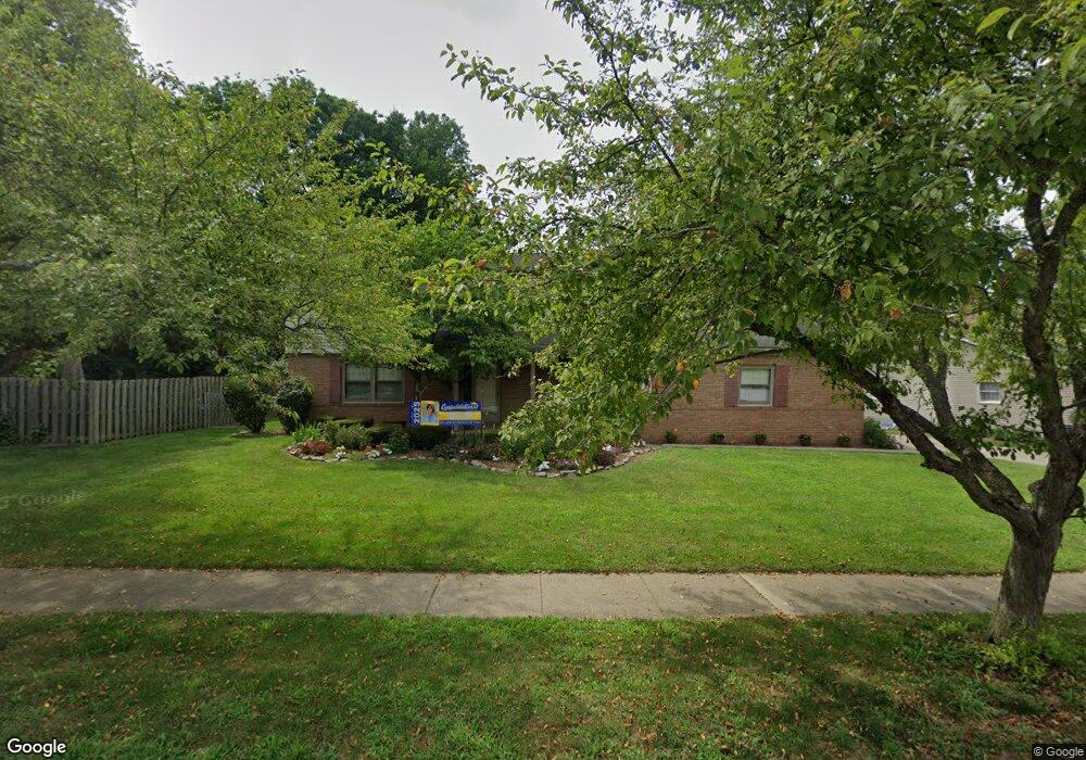 5739 Autumn Hill Ct, Columbus, OH 43235 - photo 1