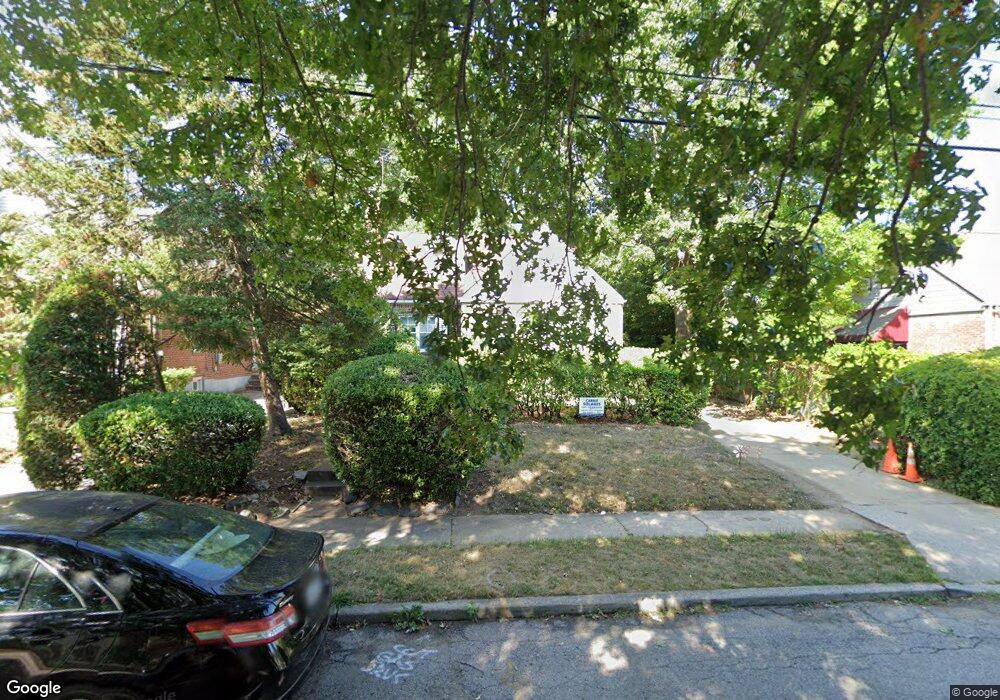 9 Juliette Rd, West Hempstead, NY 11552 - photo 1