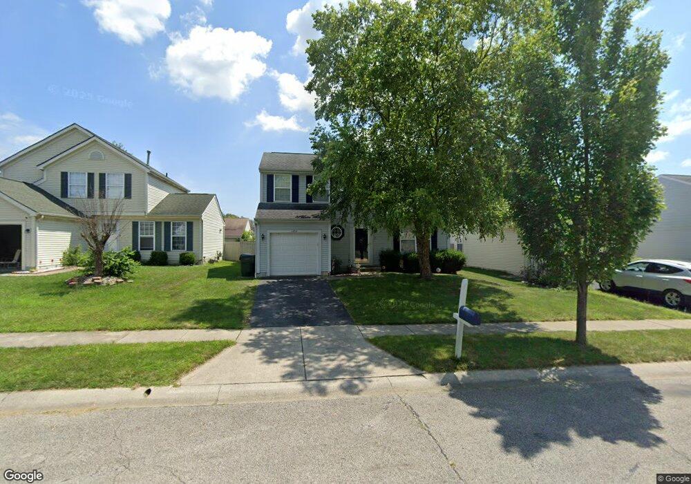 1454 Tall Pine Ct, Columbus, OH 43223 - photo 1