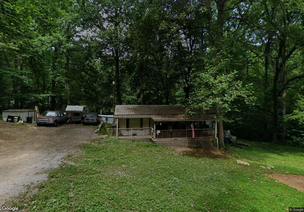 402 Smallmouth Dr, Scottsville, KY 42164 - photo 1