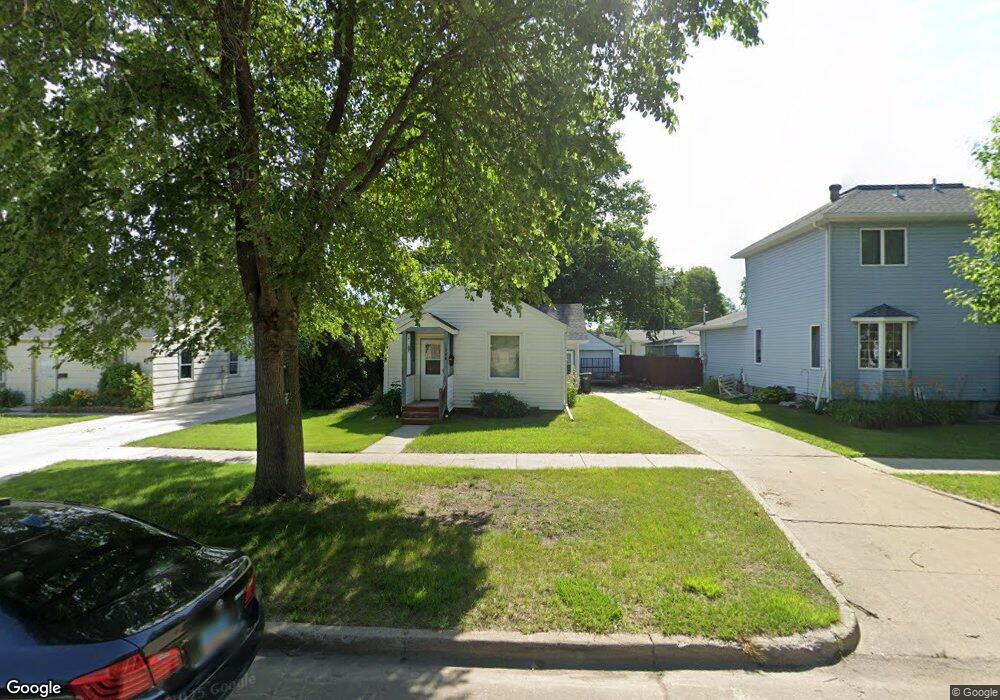 1346 16th St S, Fargo, ND 58103 - photo 1