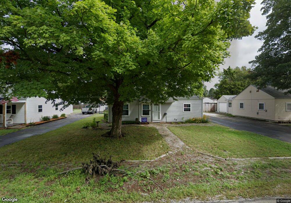 3116 13th St, Columbus, IN 47201 - photo 1