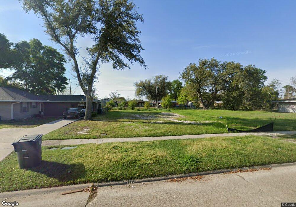 2916 S General Wainwright Dr, Lake Charles, LA 70615 - photo 1