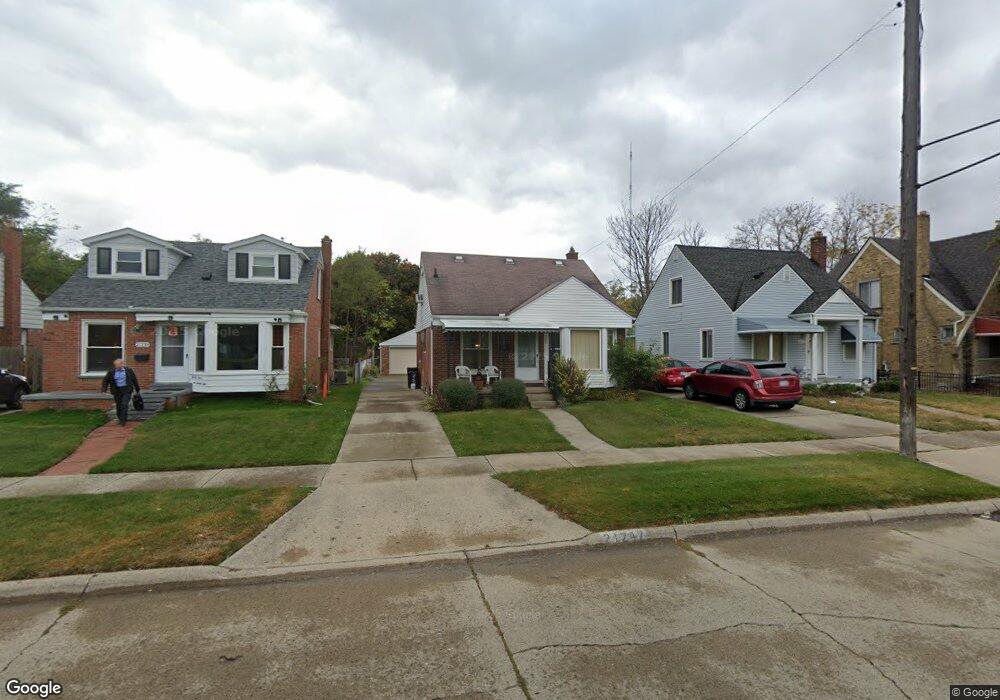 21247 Reimanville Ave, Ferndale, MI 48220 - photo 1