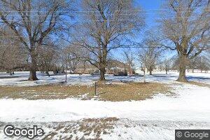 1606 E Marshall St, Charleston, MO 63834