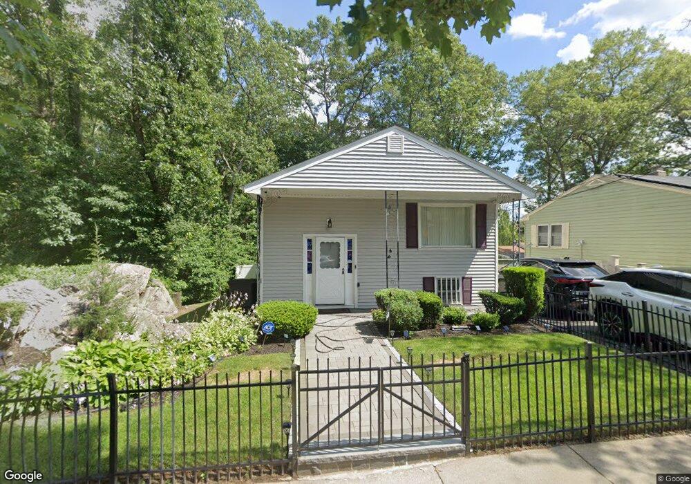140 Itasca St, Mattapan, MA 02126 - photo 1