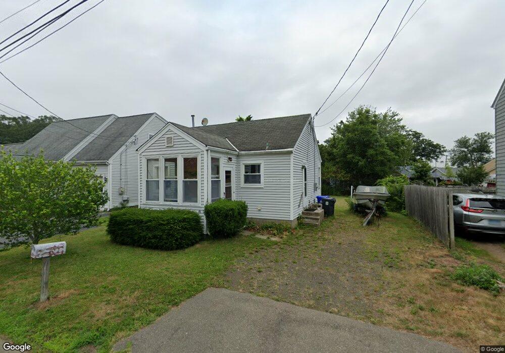 46 Waverly Rd, Branford, CT 06405 - photo 1