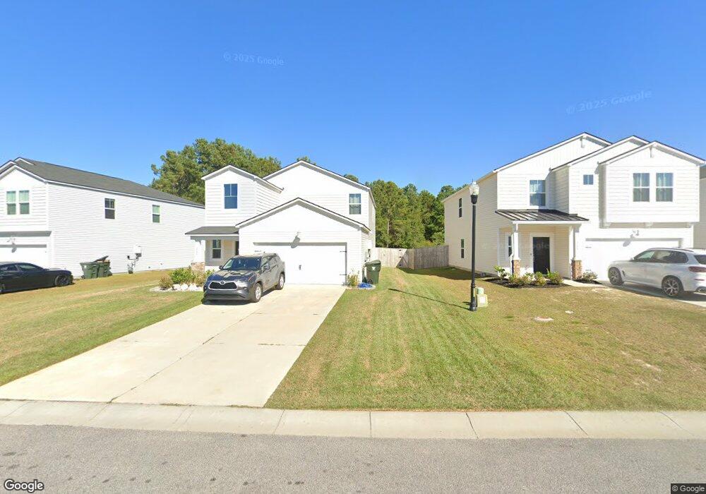 585 Spanish Wells Rd, Summerville, SC 29486 - photo 1