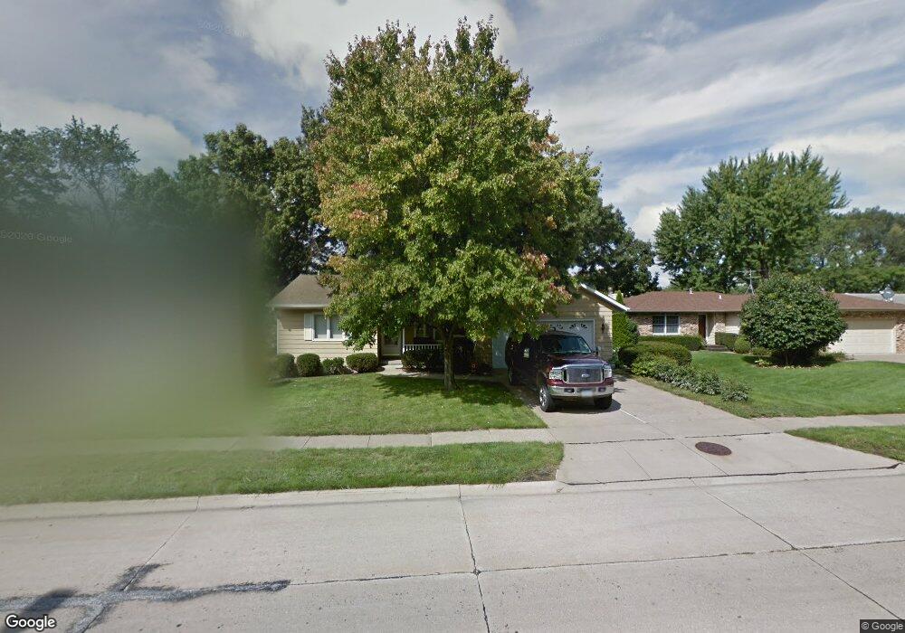 1800 14th St, Bettendorf, IA 52722 - photo 1