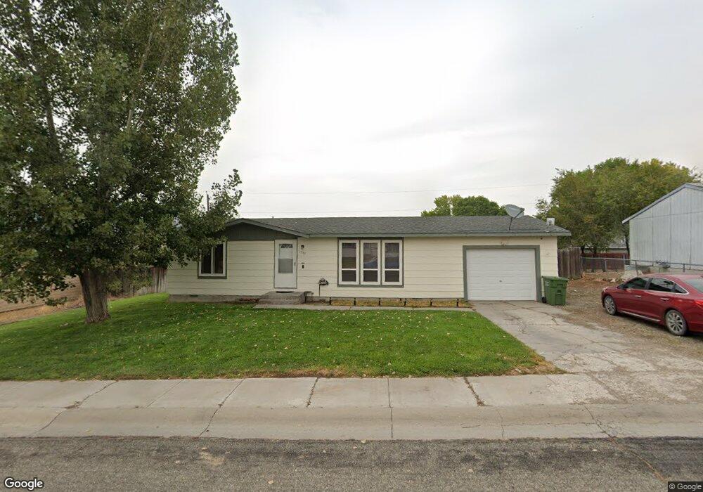 1789 Pearce St, Winnemucca, NV 89445 - photo 1