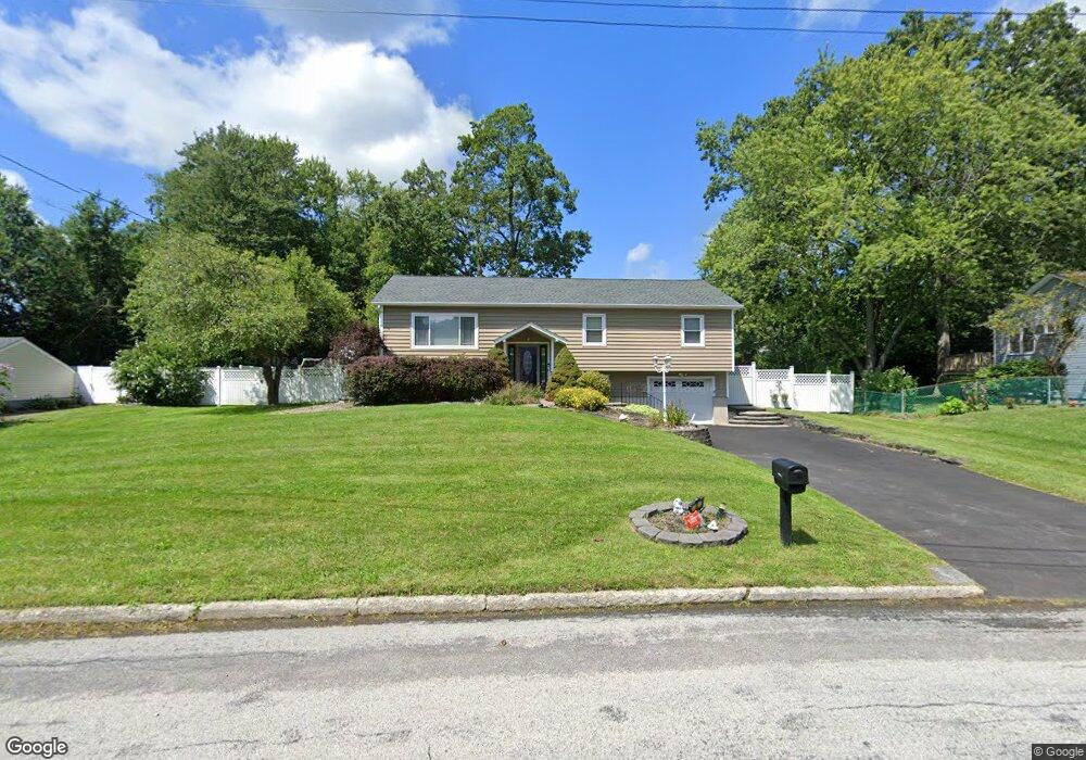 6 Princess Ln, Newburgh, NY 12550 - photo 1