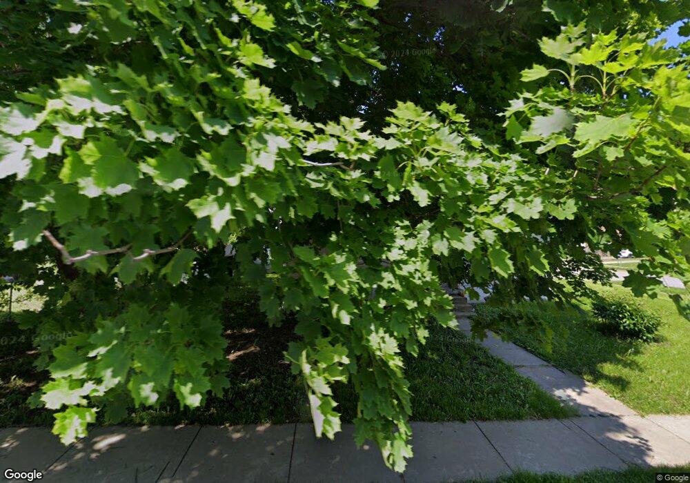 1724 13th St, Des Moines, IA 50314 - photo 1