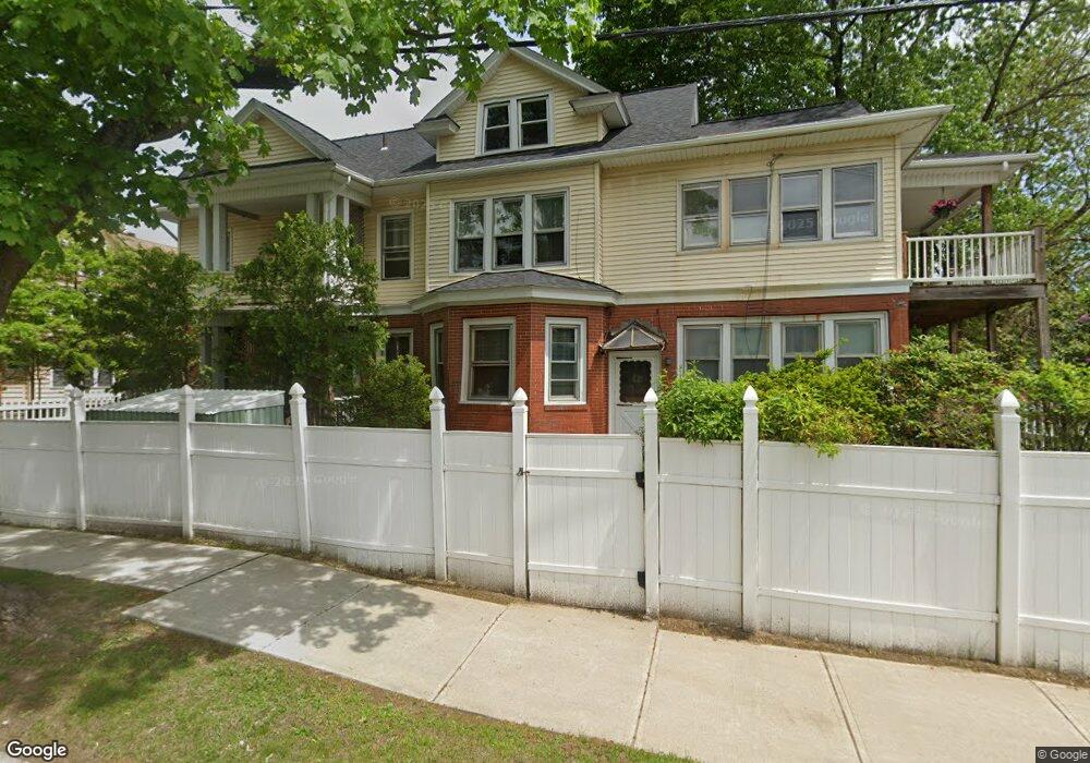 816 Sumner Ave, Springfield, MA 01108 - photo 1