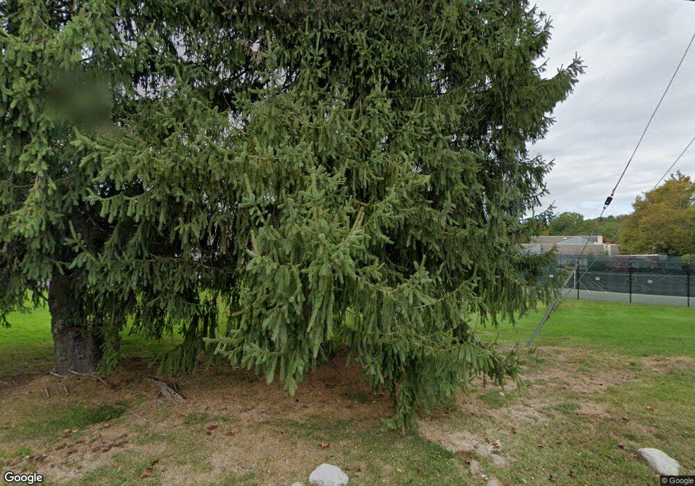 302 Harvest Commons, Westport, CT 06880 - photo 1