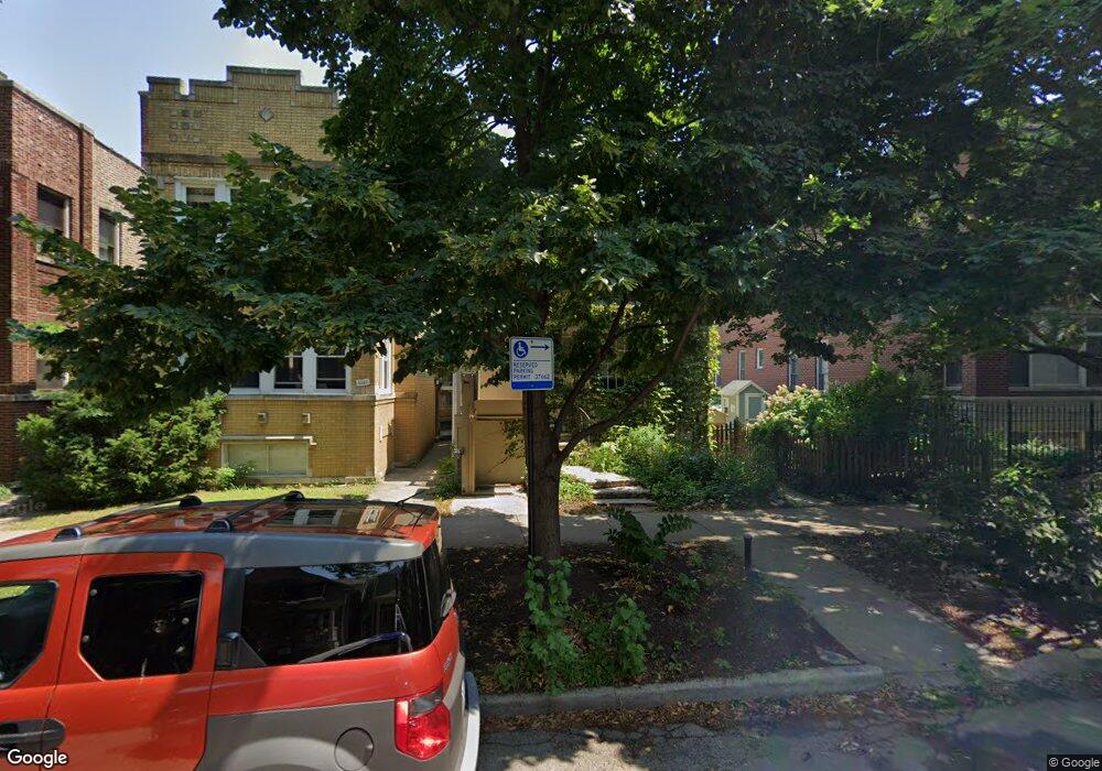 4835 N Bell Ave, Chicago, IL 60625 - photo 1