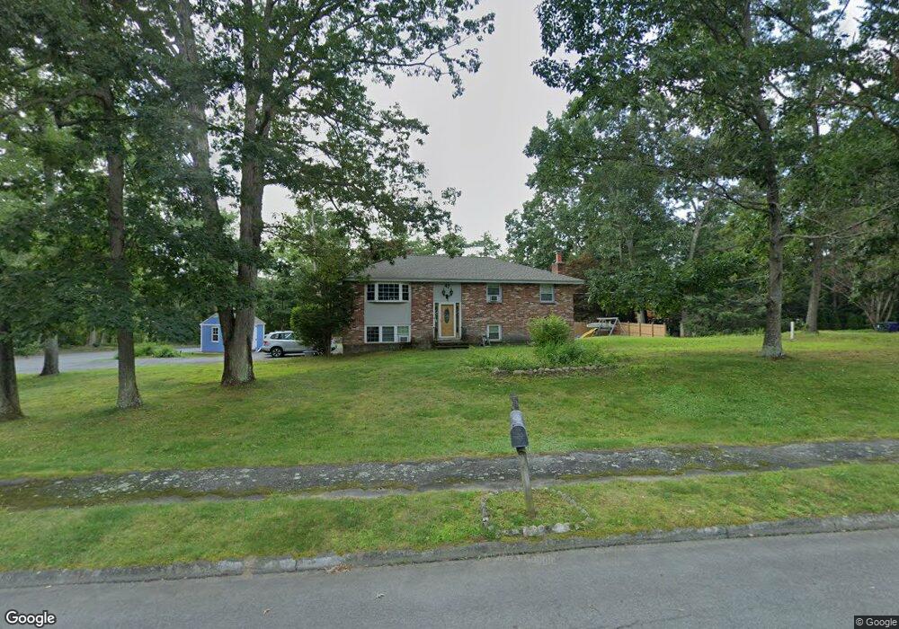 47 Hathaway Rd, Wilmington, MA 01887 - photo 1