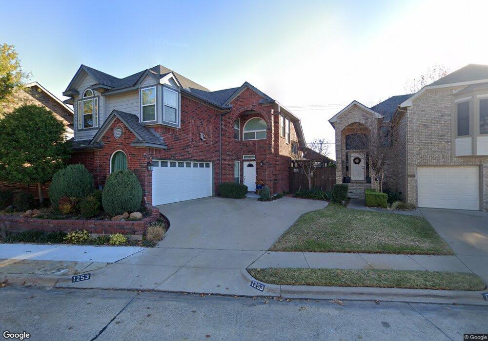 1253 Royal Crescent Dr, Bedford, TX 76021 - photo 1